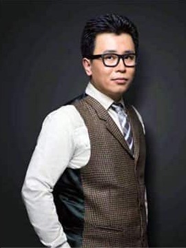 Thần Đông tự mình trả lời những câu hỏi nào của bộ ba Già Thiên