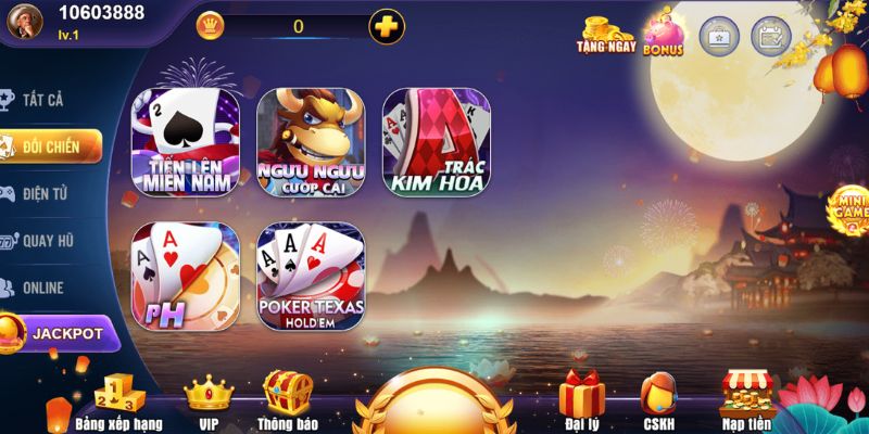 Game bài 8us: Cuộc chạm trán đỉnh cao của các chiến thần bài