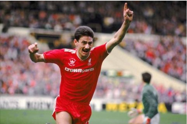 Ian Rush là ai? Chân dung một huyền thoại bất tử