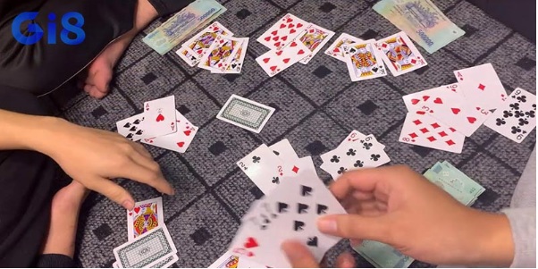 Phỏm GI8 - Game Bài Trực Tuyến Cực Hấp Dẫn Cho Hội Viên